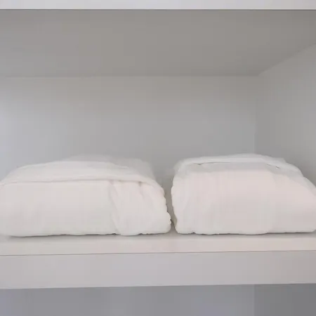 1-bedroom With Spacious Terrace Lägenhet